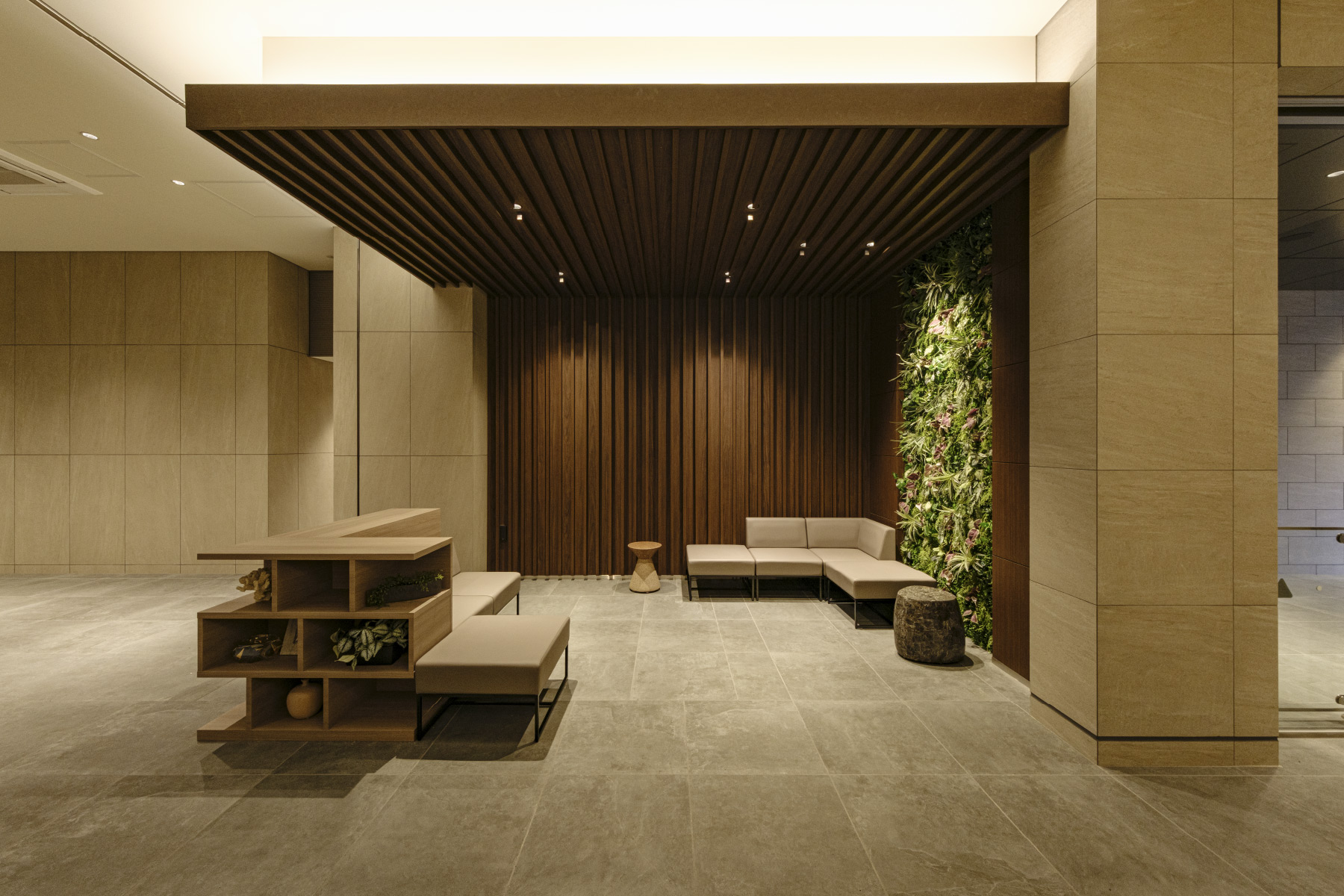 ラウンジ（2025年5月撮影）